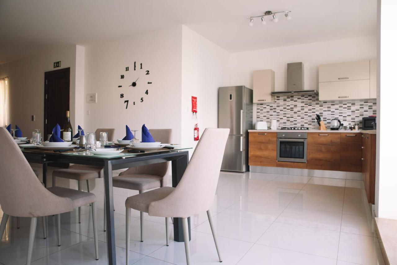 Modern 3 Bedroom With Ac Apartment Żabbar Eksteriør billede