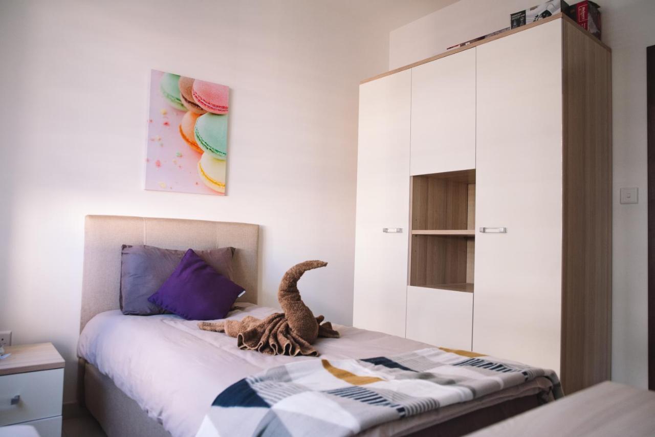 Modern 3 Bedroom With Ac Apartment Żabbar Eksteriør billede